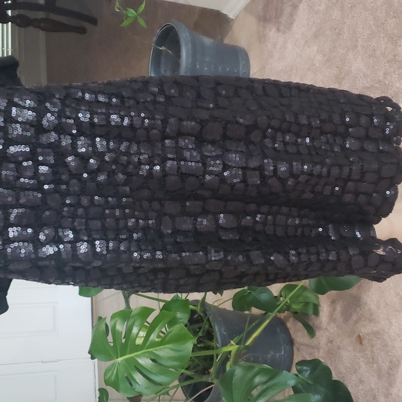 Calvin Klein L edgy shift dress sequin front little black dress - Picture 3 of 16